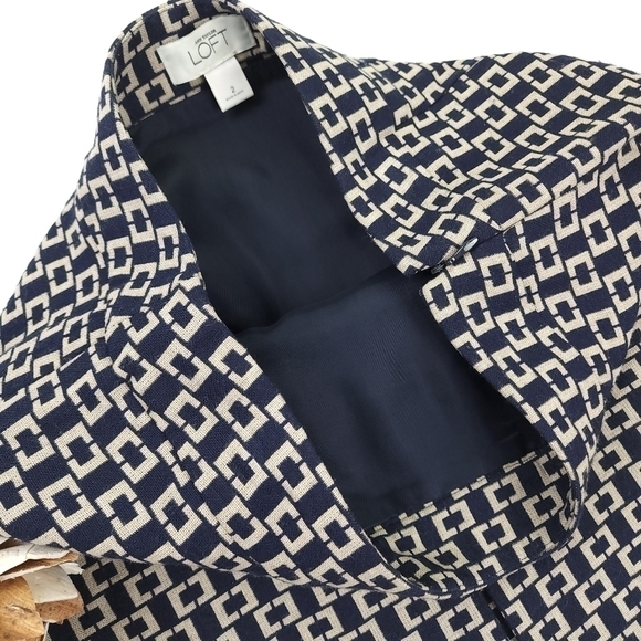 LOFT Black Cream Front Pleated Skirt Sz 2 - Picture 2 of 15